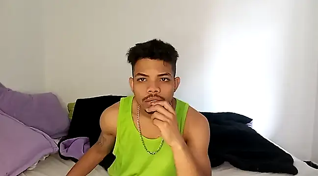 Snapshot of danidiazto2023 chatting on 02/16/25, 09:48 danidiazto2023 online show from 02/16/25, 09:48