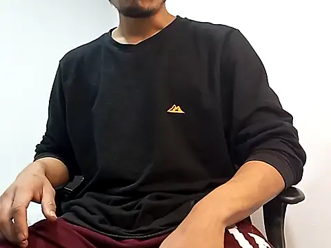 Snapshot of danidiazto2023 chatting on 02/22/25, 11:03 danidiazto2023 online show from 02/22/25, 11:03