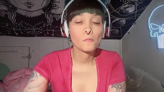 FRRANNKIE online show from 01/02/25, 04:30