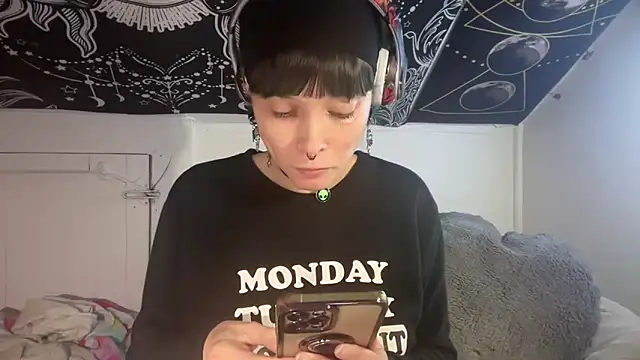 FRRANNKIE online show from 01/04/25, 05:37