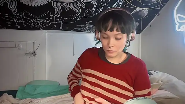 FRRANNKIE online show from 01/17/25, 12:20