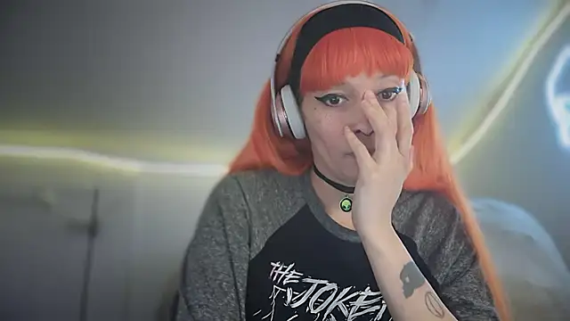 FRRANNKIE online show from 10/12/25, 02:10