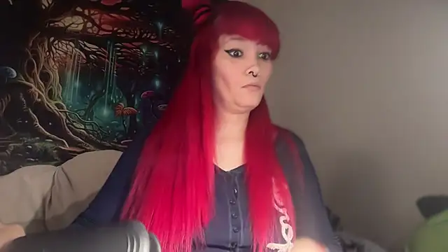 Snapshot of FRRANNKIE chatting on 05/18/26, 05:13 FRRANNKIE online show from 05/18/26, 05:13