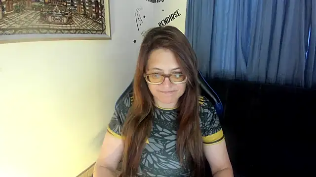 Ivette Shaira online show from 07/07/26, 12:09