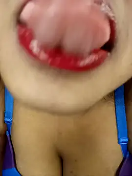 Hotlisa online show from 02/19/25, 04:01