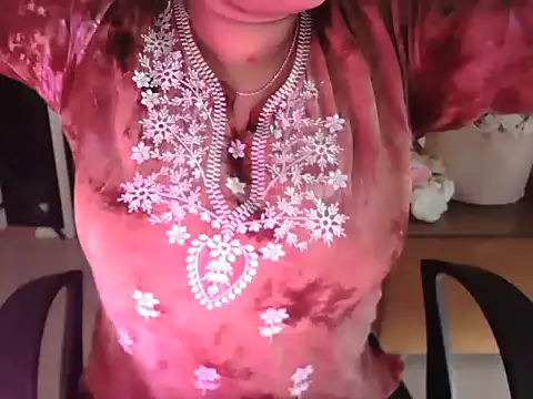 shivi moto online show from 09/25/25, 05:22