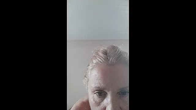 Alicia Sage online show from 10/17/25, 06:49