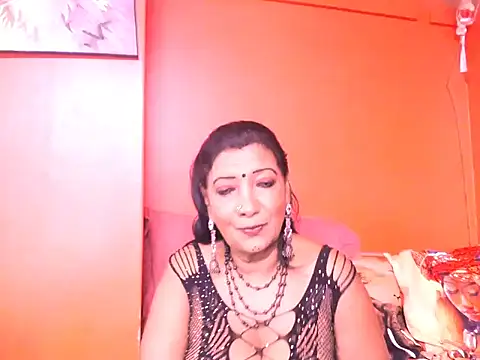 indiansarika65 online show from 03/01/26, 04:09