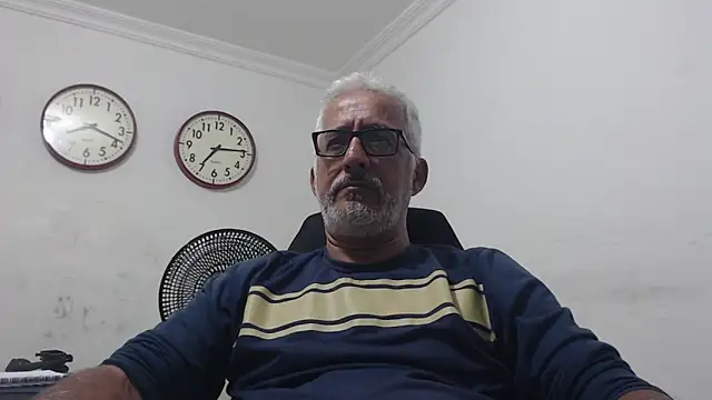 cenizo10124 online show from 09/12/25, 12:11