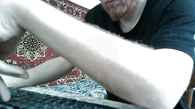 Snapshot of FillipsonDon chatting on 06/06/26, 12:32 FillipsonDon online show from 06/06/26, 12:32