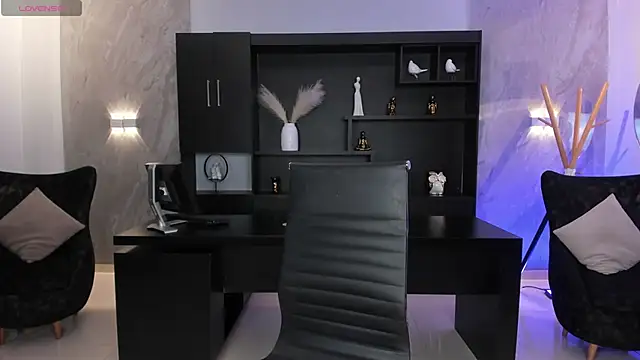 MaraRicci online show from 02/12/25, 02:56