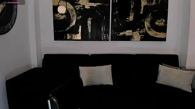 Snapshot of SunnyRivers chatting on 09/26/25, 10:52 SunnyRivers online show from 09/26/25, 10:52