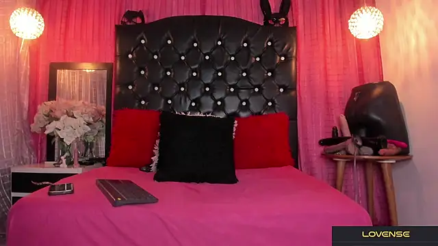 afrika queen online show from 12/03/25, 12:51