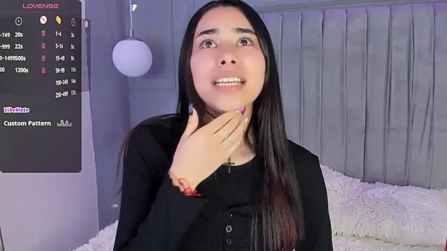 Snapshot of AmyOlimpo chatting on 01/09/25, 03:47 AmyOlimpo online show from 01/09/25, 03:47