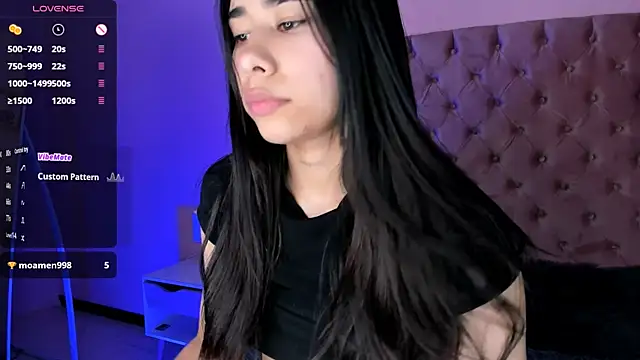 Snapshot of AmyOlimpo chatting on 03/12/25, 10:59 AmyOlimpo online show from 03/12/25, 10:59