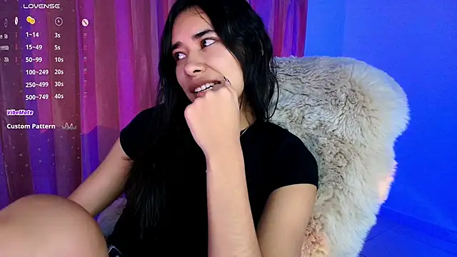 Snapshot of AmyOlimpo chatting on 09/16/25, 12:00 AmyOlimpo online show from 09/16/25, 12:00