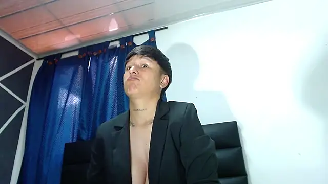 Tamarahryan online show from 09/27/25, 02:00