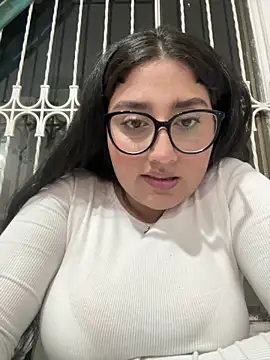 Snapshot of croftsmila chatting on 09/15/25, 11:27 croftsmila online show from 09/15/25, 11:27