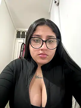 Snapshot of croftsmila chatting on 10/09/25, 11:58 croftsmila online show from 10/09/25, 11:58