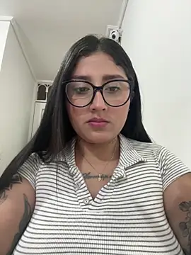 Snapshot of croftsmila chatting on 10/30/25, 09:48 croftsmila online show from 10/30/25, 09:48