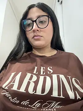 Snapshot of croftsmila chatting on 11/22/25, 11:04 croftsmila online show from 11/22/25, 11:04