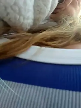 Snapshot of Misscata1106 chatting on 11/21/25, 06:28 Misscata1106 online show from 11/21/25, 06:28