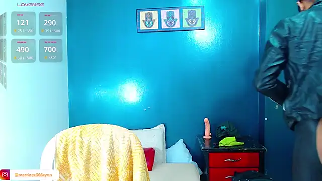 Snapshot of _liam_harpers_ chatting on 03/17/25, 02:34 liam harpers online show from 03/17/25, 02:34