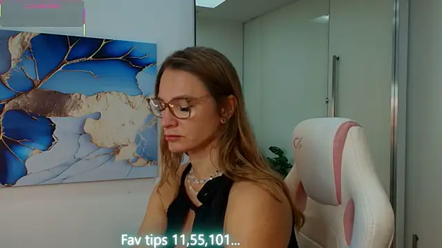 Milf Tea online show from 06/24/26, 09:41