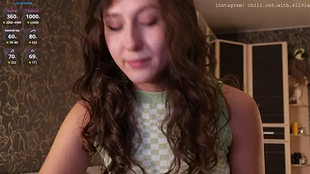 Snapshot of Chill_out_with_Salvia chatting on 10/21/25, 03:02 Chill out with Salvia online show from 10/21/25, 03:02