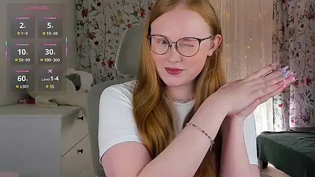 Snapshot of Olivia_Date chatting on 06/20/26, 12:19 Olivia Date online show from 06/20/26, 12:19