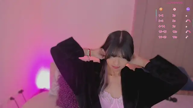 luisah  online show from 04/30/26, 08:48