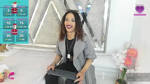 StefanyMiler online show from 12/21/24, 03:58