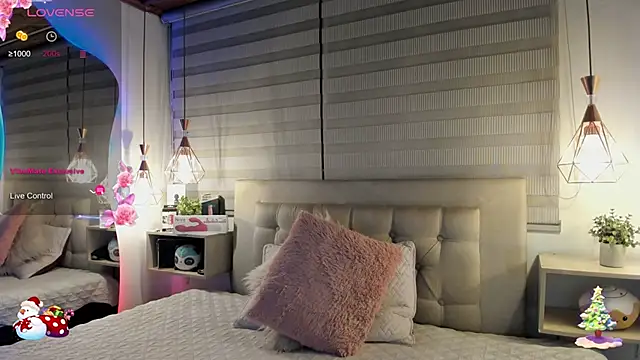 cristal  hot 1 online show from 11/25/25, 04:56