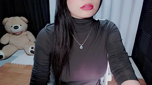 Snapshot of Su_rosie chatting on 11/15/25, 01:07 Su rosie online show from 11/15/25, 01:07