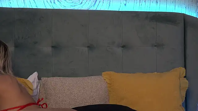 IvyRubens online show from 12/19/24, 12:56
