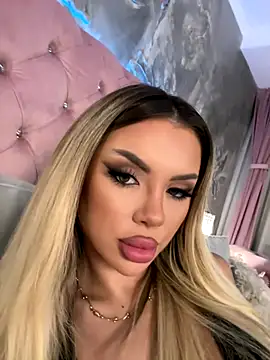 IvyRubens online show from 10/10/25, 05:06