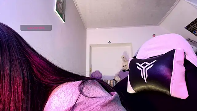 Persia 09 online show from 10/14/25, 02:56