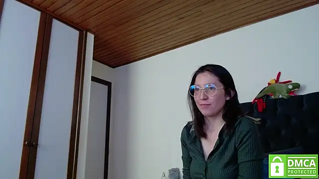Sophi Cute online show from 12/04/24, 06:06