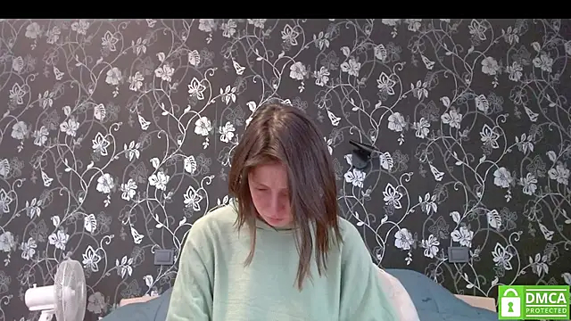 Sophi Cute online show from 07/24/26, 11:41