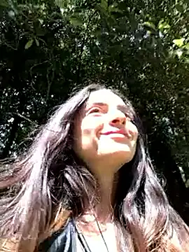 Snapshot of Sam_Sara chatting on 01/10/26, 03:47 Sam Sara online show from 01/10/26, 03:47