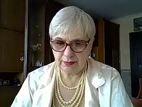 SweetCherry27 online show from 02/02/25, 09:51