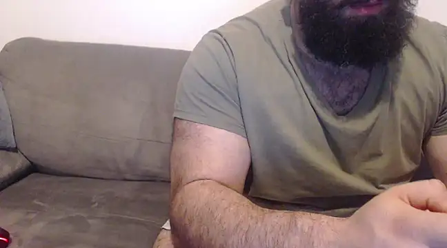 hugemachohandsome online show from 12/05/24, 10:45