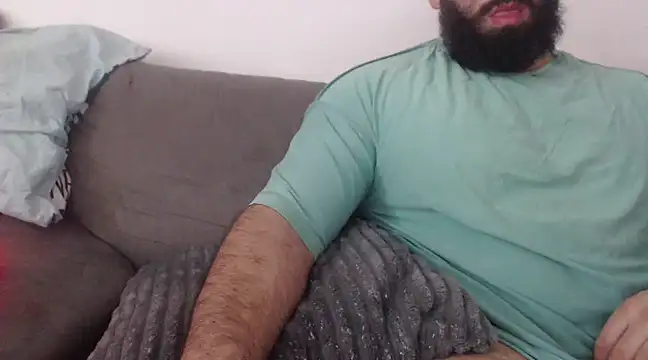 hugemachohandsome online show from 01/06/25, 10:46