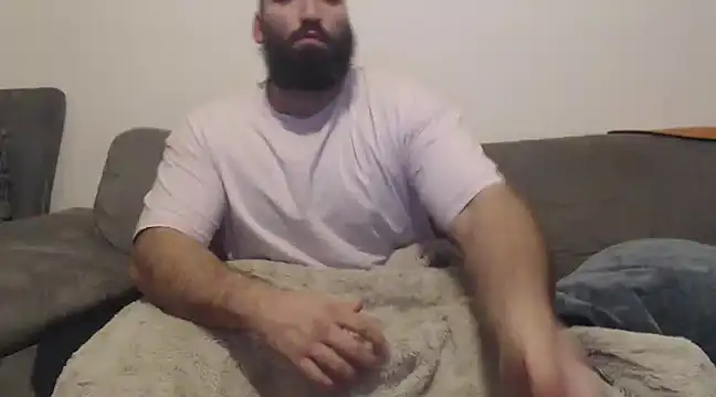 hugemachohandsome online show from 01/07/25, 04:27