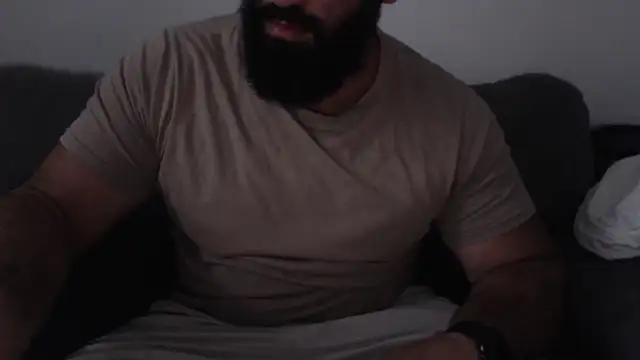 hugemachohandsome online show from 07/01/26, 06:48
