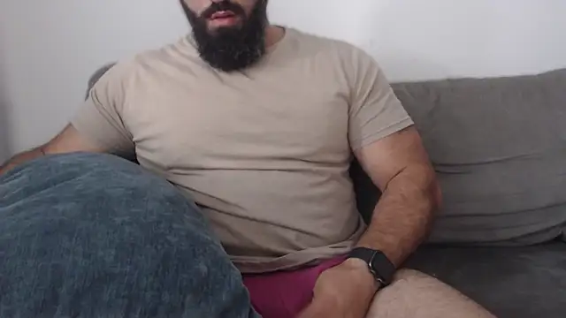 hugemachohandsome online show from 07/08/26, 07:35