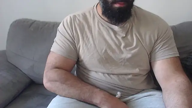 hugemachohandsome online show from 07/14/26, 07:35