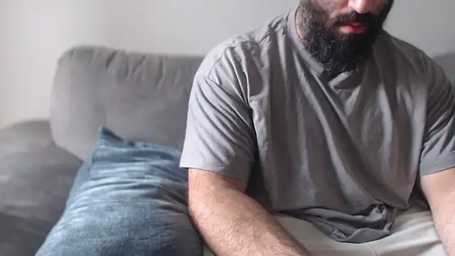 hugemachohandsome online show from 07/26/26, 06:32