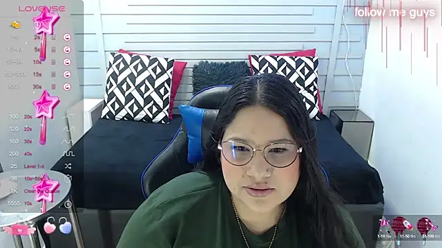 evelin zaens online show from 01/31/25, 03:52
