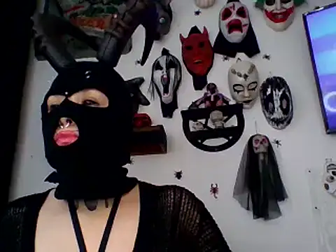 FeticheMacabre online show from 10/11/25, 07:23